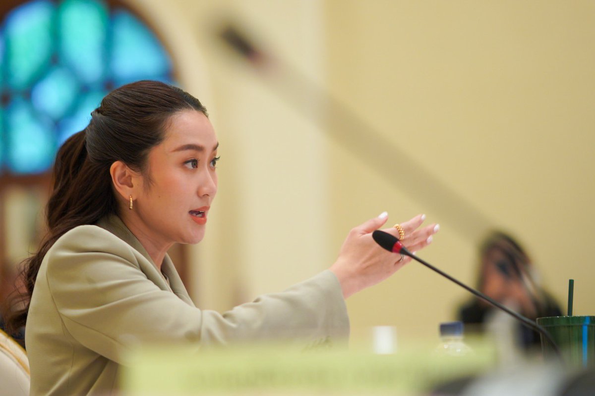 ingshin's tweet image. ขยายผลจาก 25 จังหวัดเร่งด่วน สู่ 77 จังหวัดทั้งประเทศ ประชุมบอร์ดใหญ่ปราบปรามยาเสพติด

วันนี้นายกรัฐมนตรี ในฐานะของประธานการประชุมคณะกรรมการ ป.ป.ส. เดินหน้าสั่งการ ลุยแก้ไขปัญหายาเสพติดอย่างจริงจัง สานต่อจากรัฐบาลเศรษฐา โดยมีคำสั่งให้ขยายผลจาก 25 จังหวัดเร่งด่วน สู่ 77…