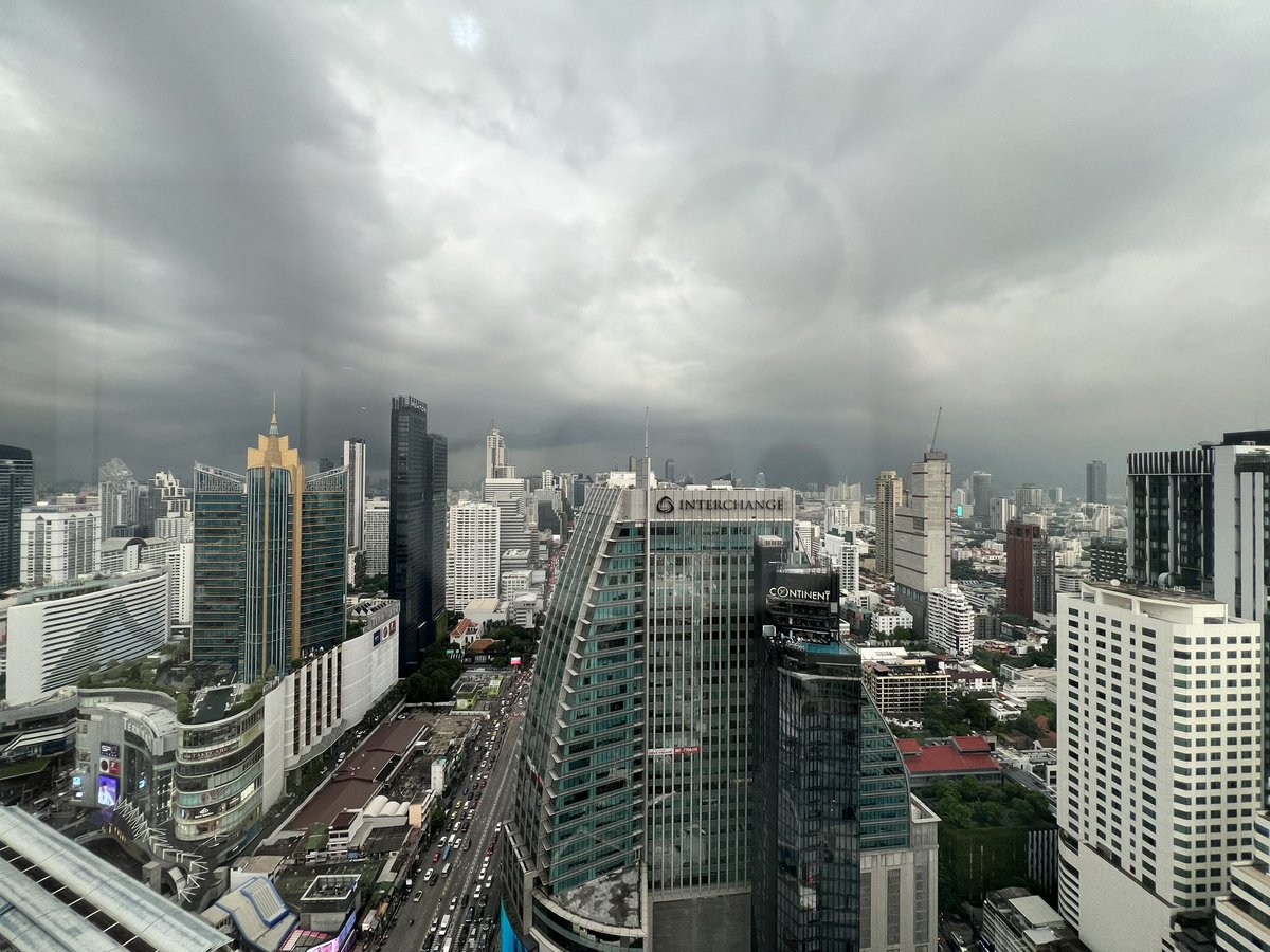 debpichai's tweet photo. อโศกมืดมาแล้ว https://t.co/i9CVZmUL9p