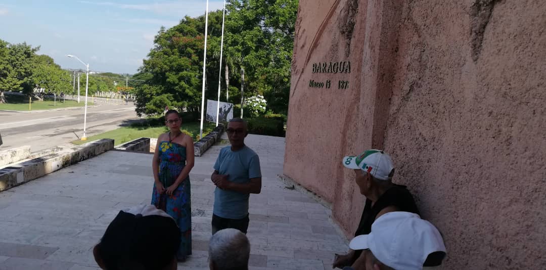 En saludo al 1ro de Octubre Dia de la ancianidad realizamos una fructífera visita a la Plaza de la Revolución "Mayor General Vicente García González" una mañana llena de historia y amor 
#TareaDeGrandes #PorLasTunasLaVictoria #CubaEsAmor #CubaEsSalud