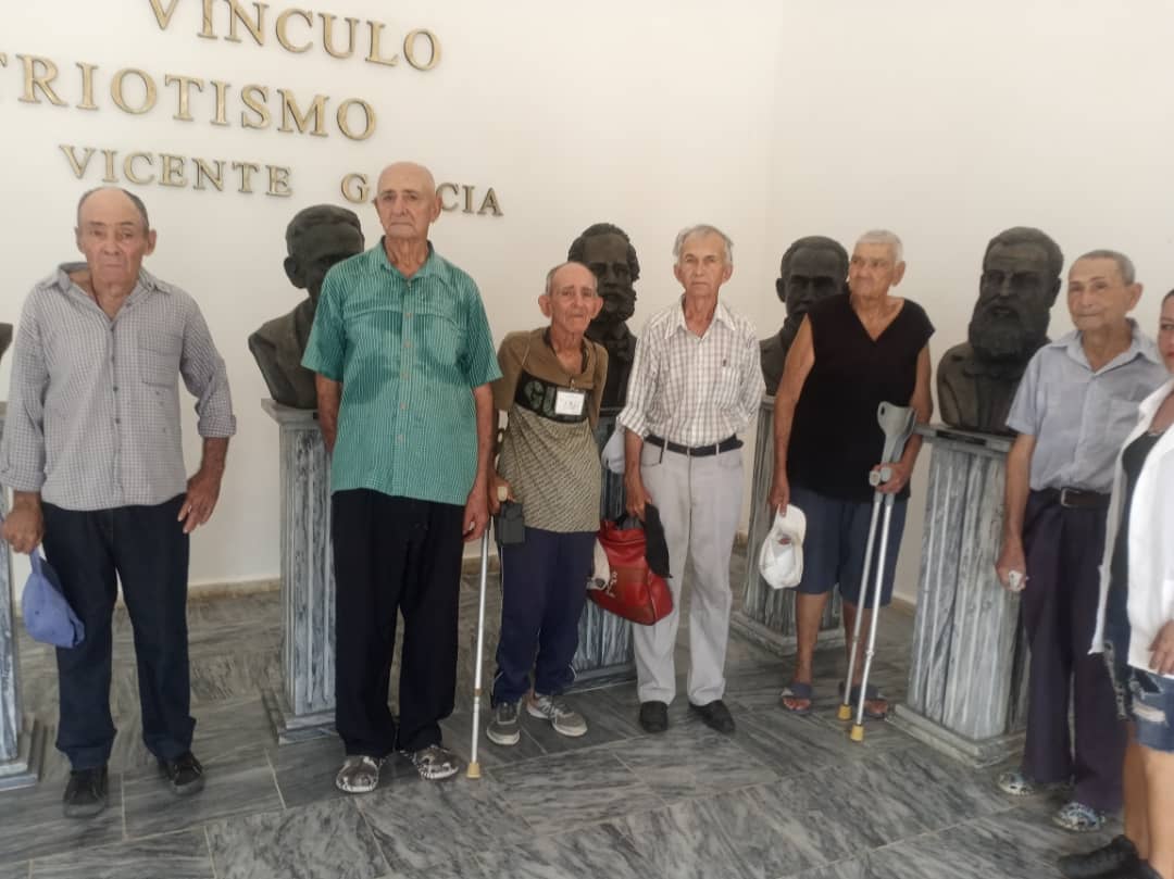 Hogar de Ancianos Dr. Carlos E Font Pupo tweet media
