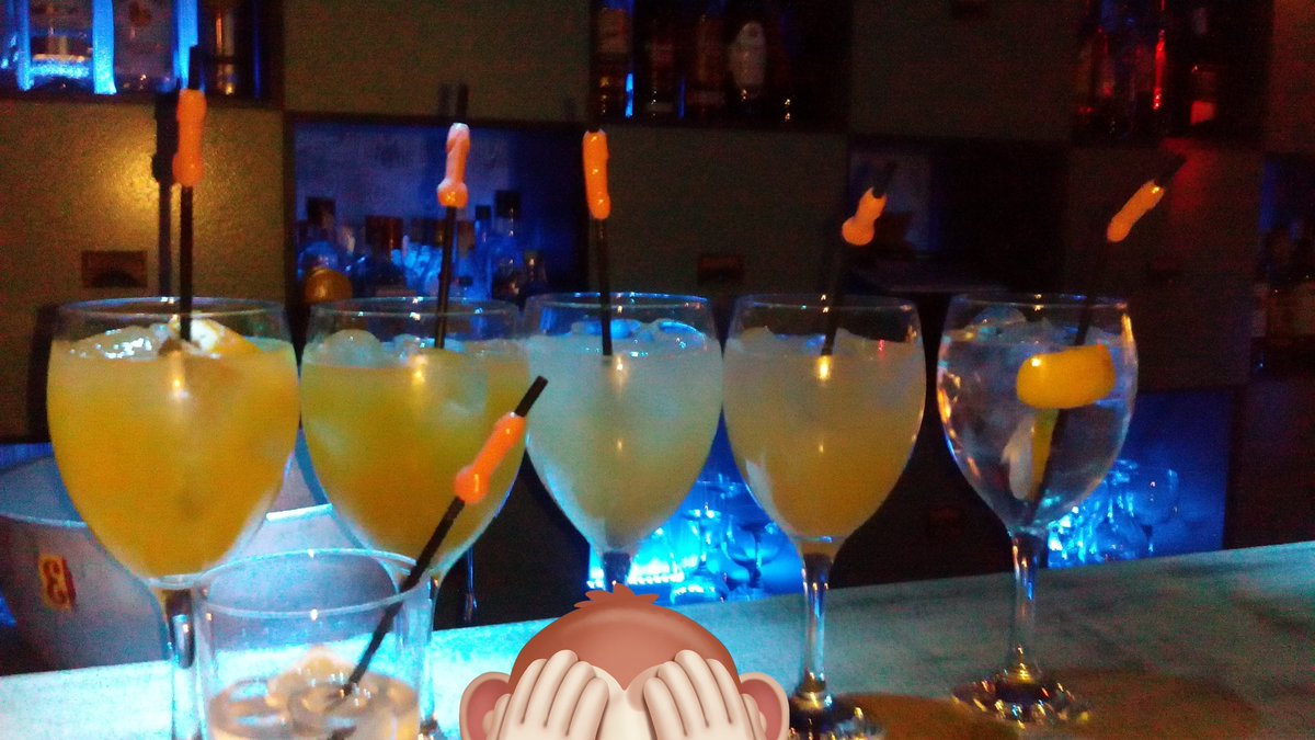 Quiero repetir otra fiestuqui de estas😂😂