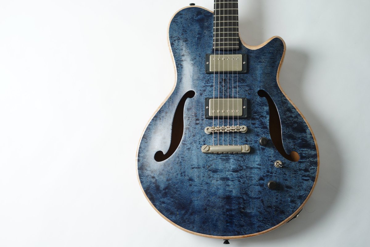 blue_guitars's tweet photo. Nishgaki Guitars (Style-N Nishgaki Guitars) 
Arcus Ens - Indigo Blue

阿波藍を使用した唯一無二のフィニッシュワーク。

https://t.co/nA7hemN8cK

池田

＃NishgakiGuitars ＃StyleN ＃BlueGuitars ＃MPCguitars #MPCstore https://t.co/Qa1PvdEDBD