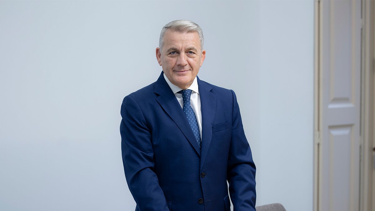 .<a href="/negoestratega/">Rafael Romero</a>, director de la oficina de Abante en Málaga, ha participado en el podcast <a href="/casasobreelmar/">Una Casa Sobre El Mar</a>.

Puedes escuchar el debate en el siguiente enlace: 

🎧Ivoox: ivoox.com/t05e115-debate…