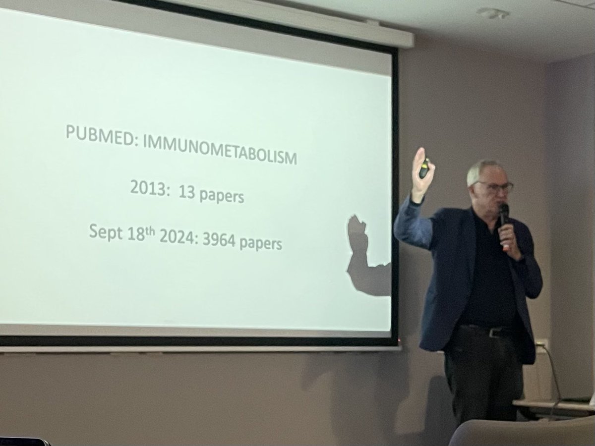 Jan Van den Bossche Lab tweet media