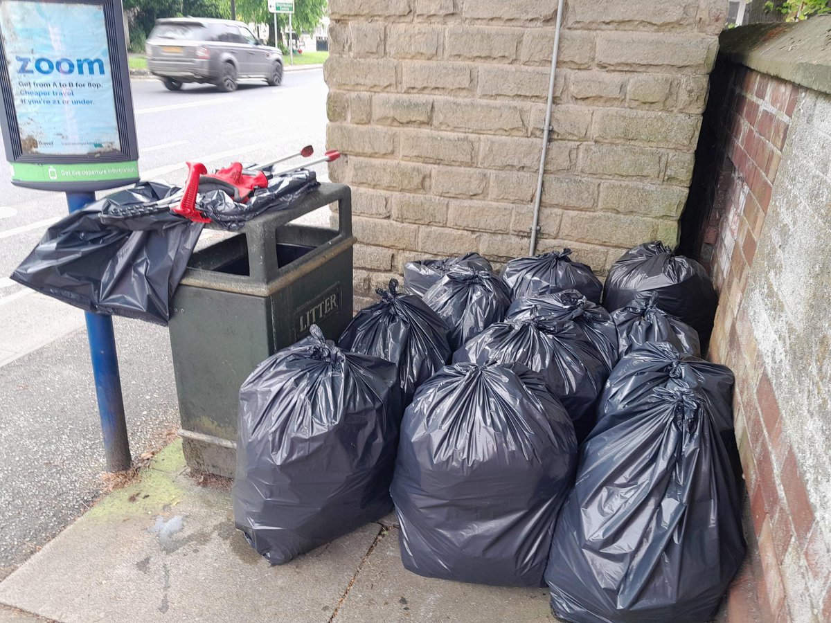 Nigel Cannings (@nigelcannings) on Twitter photo Tickhill Volunteer Litter Picker Cllr @NigelCanningslitter picked Tickhill T/Centre & Dam 18/09/2024 collected 16 bags collection Supported by <a href="/MyDoncaster/">City of Doncaster Council</a> Tickhill Volunteer Litter Picker Cllr @NigelCanningslitter picked Tickhill T/Centre & Dam 18/09/2024 collected 16 bags collection Supported by <a href="/MyDoncaster/">City of Doncaster Council</a>