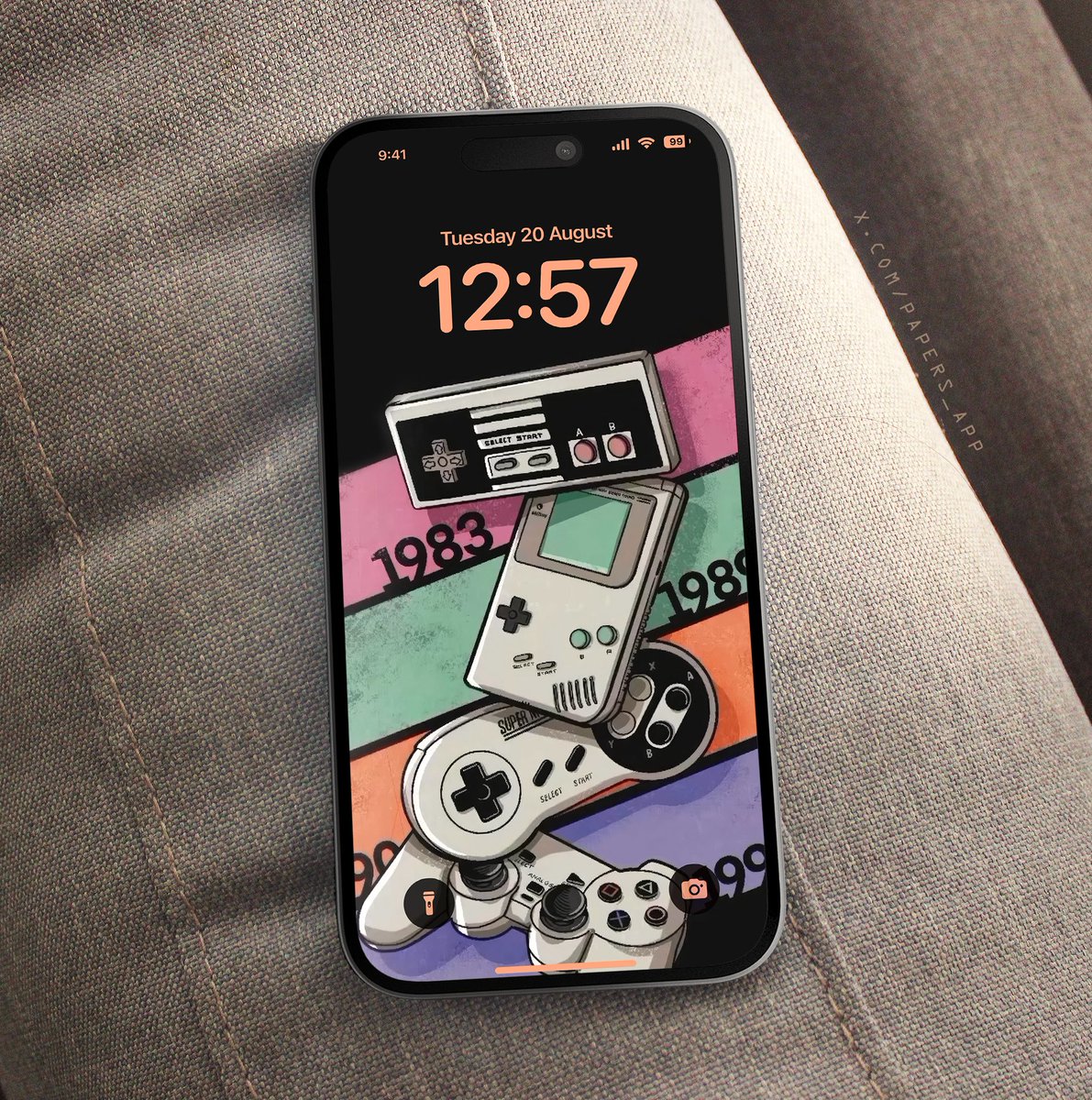 Papers_app's tweet photo. This wallpaper gives a retro feel 🎮 https://t.co/XoaOWWUtMv