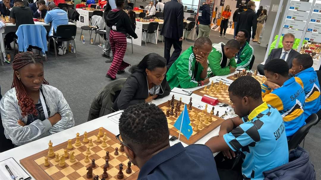 deborahquickpen's tweet image. After rest day yesterday, we&apos;re back in action today in Budapest

📸: ChessBase India 

#ChessOlympiad
#deborahquickpen