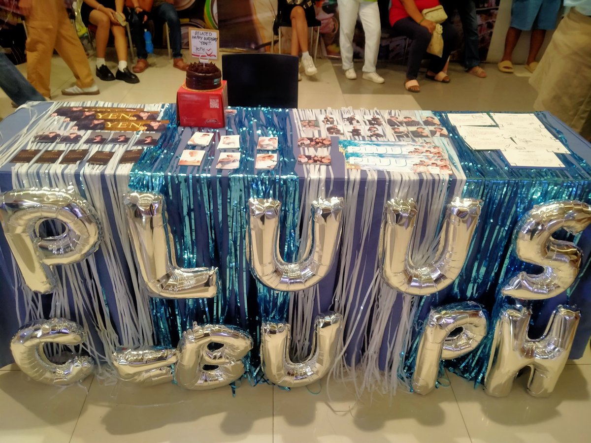 seno_kimmyann's tweet photo. [09142024| Cebu Ppop Fanfest] PLUUS Cebu Ph Booth💙🤍✨

 #CebuPPopFanfest #CebuPPopFanfest2024 #CPFF2024 #SUM #PLUUS @pluus_cebuph https://t.co/2fgYgKLpID