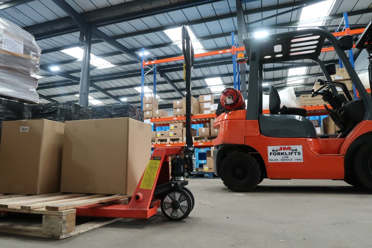 🎯 While it's only September, now’s the perfect time to prep your logistics for Q3 and get ahead of the game for Cyber Monday and Black Friday. rapidpack.co.uk/instant-pricing

#Ecommerce #cybermonday #BlackFriday