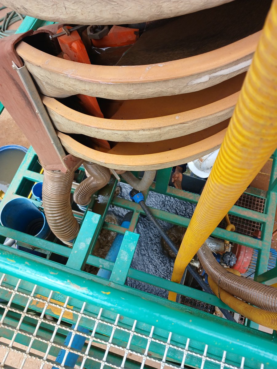 $SVM #SVML $SVMLF #TITANIUM #RUTILE #GRAPHITE
Our industrial scale spiral plant is up and running in Malawi!
Graphite pre-concentrate from the spiral plant will fast-forward offtake discussions with lithium-ion battery makers