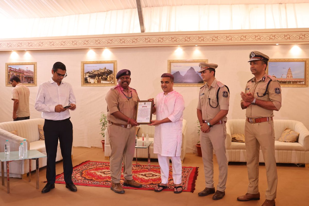 Dr Jignesh Gamit DySP tweet media