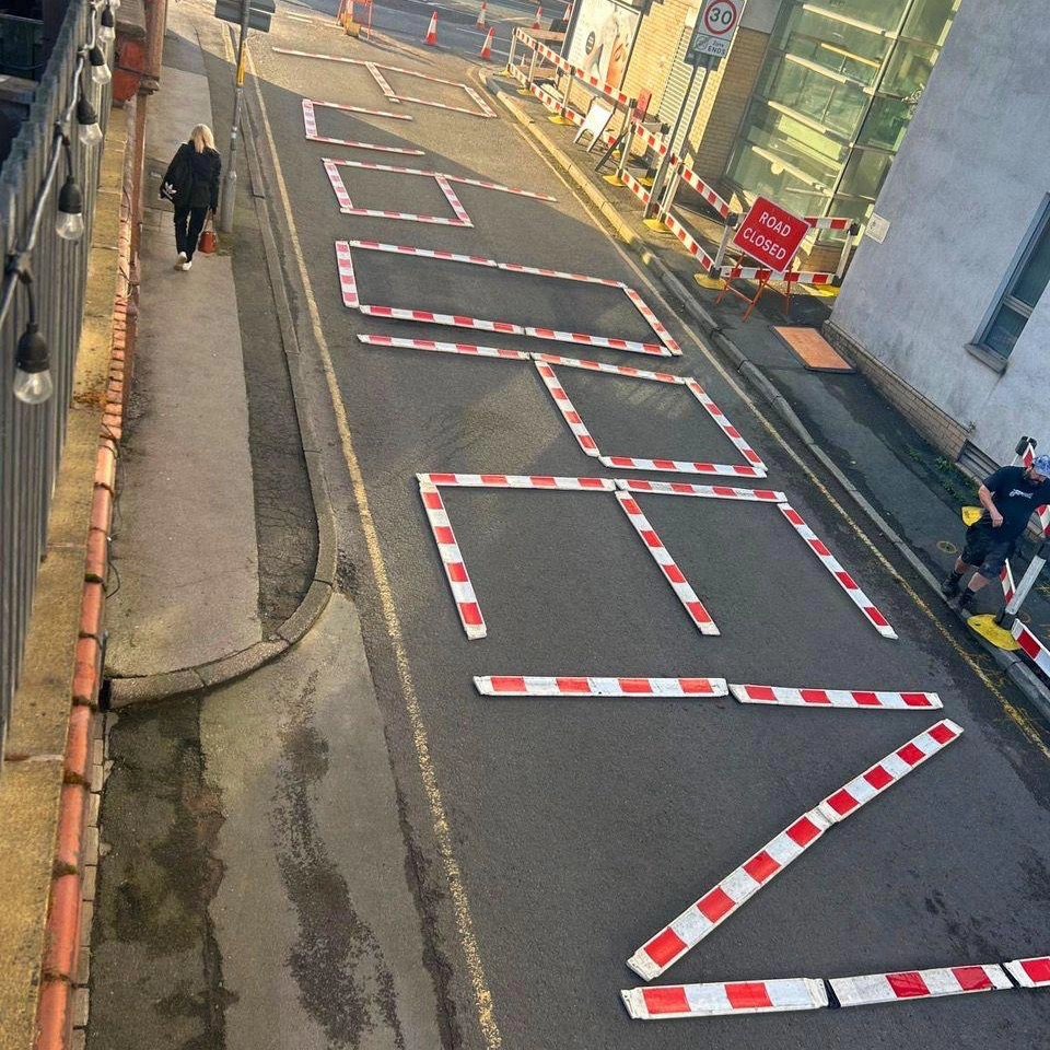 We're a bit hemmed in by the road works round us at the moment &amp; it's been limiting our trade the past month. 
Please, if you're in the area, call in for a bite to eat or a pint. The road may be closed but we're not (only Tuesdays).
<a href="/CAMRA_Official/">CAMRA</a> <a href="/McrFinest/">Manchester’s Finest</a> <a href="/CadentGasLtd/">Cadent</a>