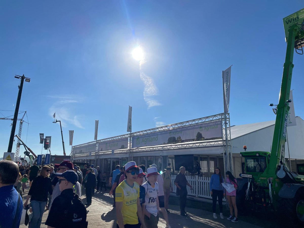 afmobrien's tweet image. Another blue sky day in Ratheniska. Be sure to pop into the @AgrilandIreland tent at stand 289. Our livestream panels and podcast goes live at 1pm. #Ploughing2024 #Ploughing24 #ploughing #blueskies