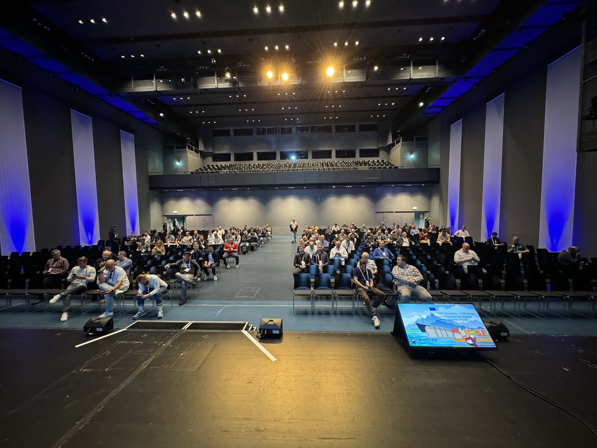 Thank you for attending our strategy session “100 solutions &amp; 1 strategy” at #wpninjas for moving to enterprise cloud native workplace. Interesting insights for sure !