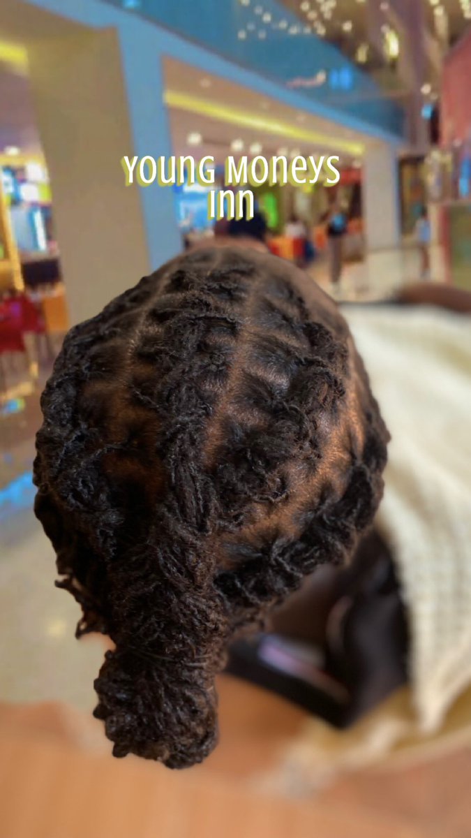 youngmoneysinn0's tweet photo. Is it all about your locks? Just text or call now for a 💯 work done🤝🏽 #YoungMoneysInn #SmartWayInn #Locks #DreadLocks #DreadLocksStyle #NaturalLocks #PermLocks #ReLocking https://t.co/b0tJfiwu7q