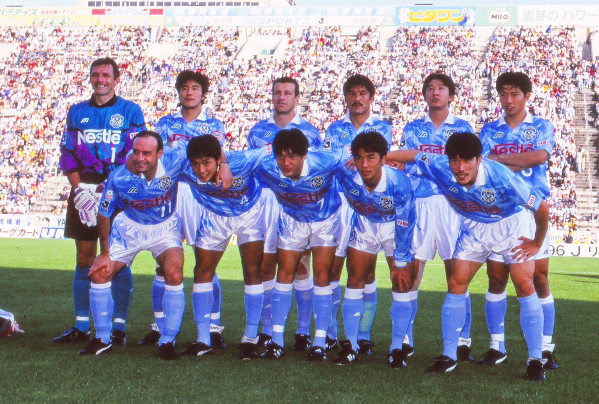 ビンテージ 90s ジュビロ磐田 プーマ ゲームシャツ 藤田俊哉 サイン入り m12039371761_1.jpg?1641733072