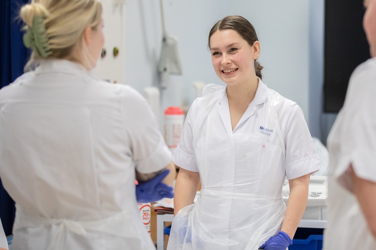 shefunihealth's tweet image. Welcome to all our new students joining the Faculty of Health at @sheffielduni! 🌟 We’re excited to have you with us and can’t wait to see what you all achieve. Here’s to your journey ahead! 🎓 #SheffieldUni #WelcomeWeek