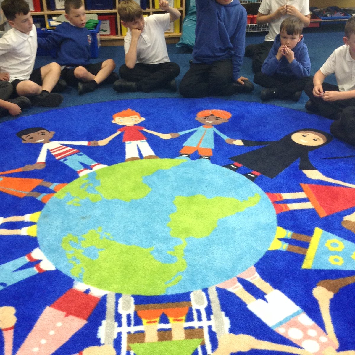 Bracoden Primary (@bracoden15) on Twitter photo We met as a school to discuss human rights from all the different cultures of the world. The pupils were interested in the diversity and asked lots of questions <a href="/GIRFECAbshire/">GIRFEC Aberdeenshire</a> We met as a school to discuss human rights from all the different cultures of the world. The pupils were interested in the diversity and asked lots of questions <a href="/GIRFECAbshire/">GIRFEC Aberdeenshire</a>