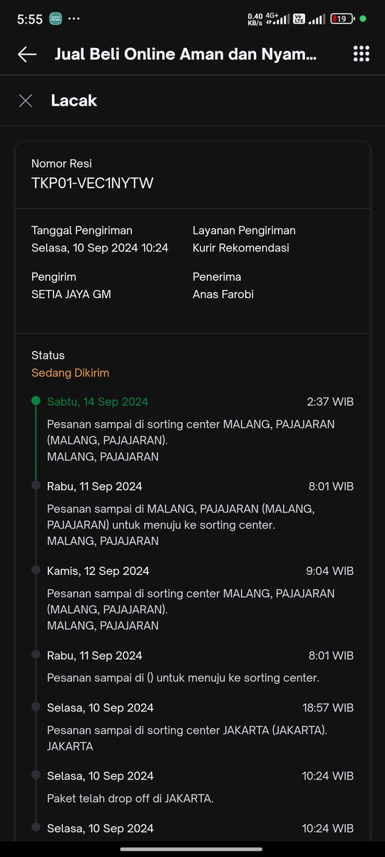 anasfarobi's tweet photo. Ini kurir rekomendasi @tokopedia stuck ndak bergerak , @TokopediaCare , dr topednya responnya tidak bantu, malah direspon sudah terkirim jam 2:30 dinihari sesuai status pelacakan. Gimana sih ? @JNECare, inj gimana yak ? https://t.co/mwa5urnJeY