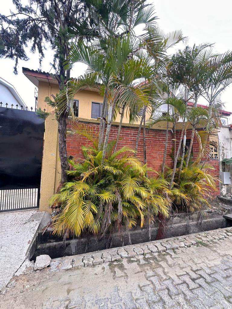 KingsCourtRealt's tweet photo. @Drweloveu A beautiful 3 bedroom apartment at Mobolaji  Johnson estate, Lekki phase 1 for rent. Call 08134736015 to secure an inspection https://t.co/XFoqxsdYap