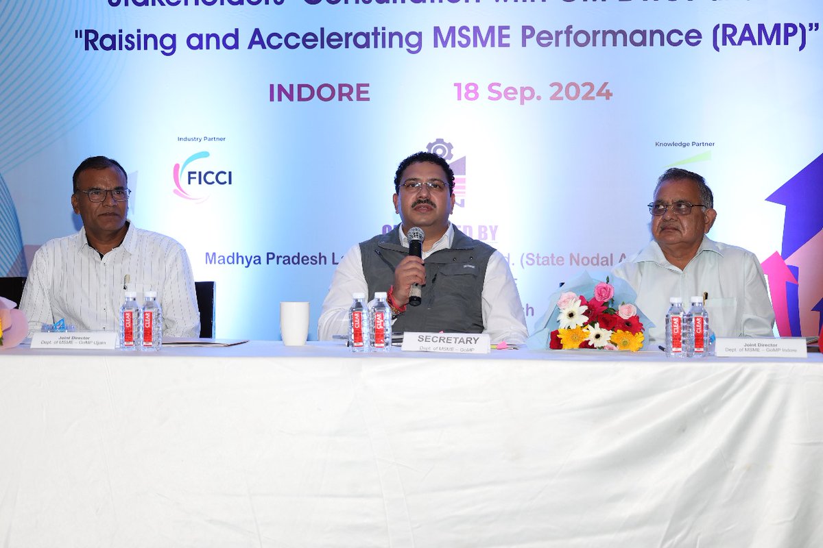 minmpmsme's tweet photo. Under the #RAMP scheme of the Ministry of MSME, Govt. of India, #MPLUN held a workshop for MSME & MPLUN officials, with GMs of DTICs from #Indore & #Ujjain divisions.
The National Productivity Council conducted a #LEAN awareness session, driving growth & efficiency.
#MSME_MP https://t.co/9z6ZxHWmzA