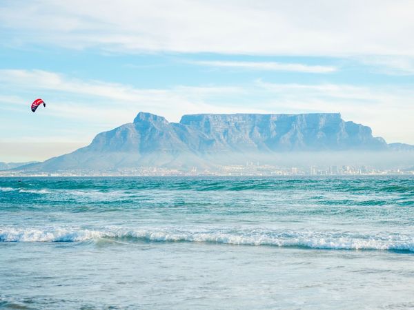 Accommodation for Kitesurfers with the Redbull King of the Air in Nov &amp;Dec 2024.
4A Engina Crescent Sunset Beach, Milnerton Cape Town, South Africa.
+2721 551 6756
info@sunsetdecks.co.za
sunsetdecks.co.za
#sunsetdecks #guesthouse #accommodation #redbullkingoftheair2024