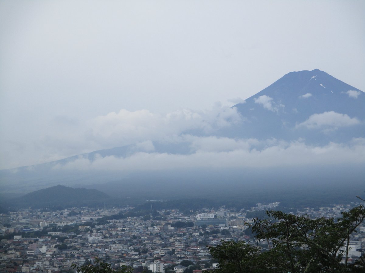 M15V32's tweet photo. いつかの富士山。
#富士山 #FUJImountain #日本百景 https://t.co/pVMC67438M