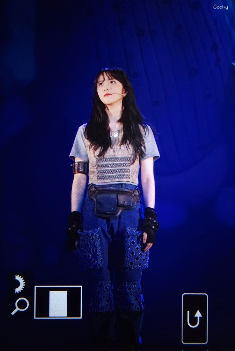 Cooing_0420's tweet photo. 240918 프리뷰

수연이 첫공 너무 잘했어😊
팔에 멍든건 맴찢😭

#지수연 #수연 #SUYEON #JISUYEON 
#위키미키 #WekiMeki https://t.co/kGBMyWqyPc