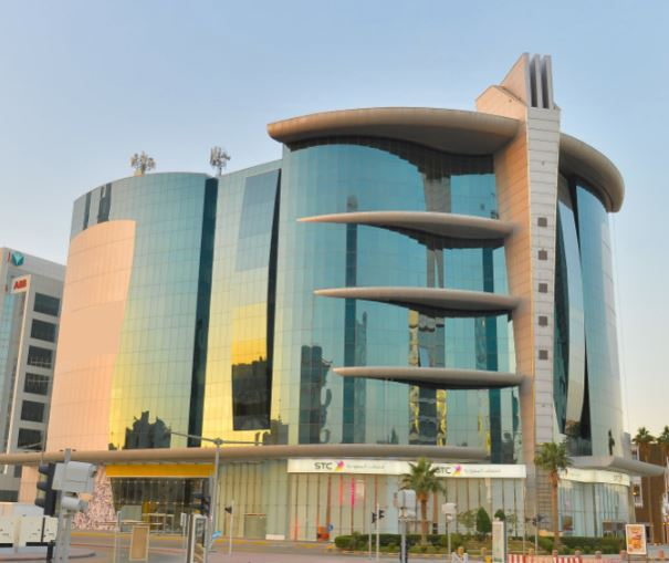 🔴دراية ريت ترفع قضية ضد مستأجر "شركة خالد المقيرن" لتحصيل قيمة إيجارات متأخرة بـ 40 مليون ريال!!

أعلنت شركة دراية عن بدء الإجراءات القانونية ضد المستأجر الرئيسي لعقار برج سمارت على طريق الملك فهد، وذلك لتحصيل الأجرة المتأخرة على المستأجر والبالغة 40 مليون ريال.

تعد "شركة خالد