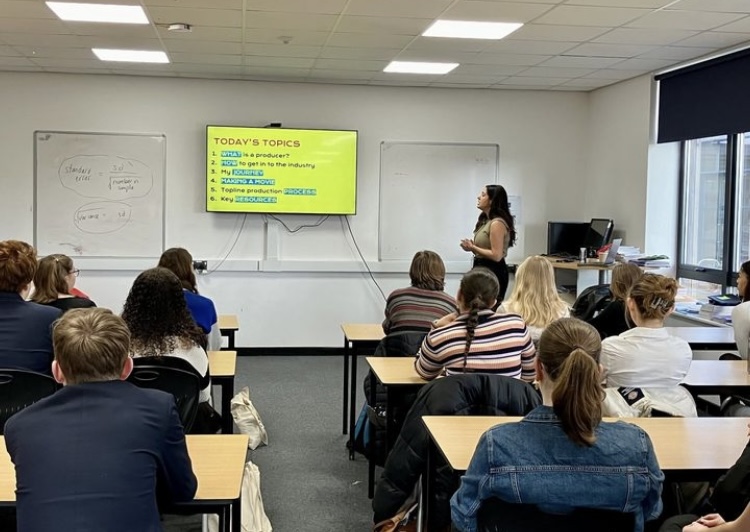 Sixth Form Career Pathway Talks

We are seeking local professionals from a variety of industries to share their career journeys, industry insights, and practical advice. This would involve a short talk and Q&amp;A session.

contact hgssixthfomr@hgs.rklt.co.uk to find out more