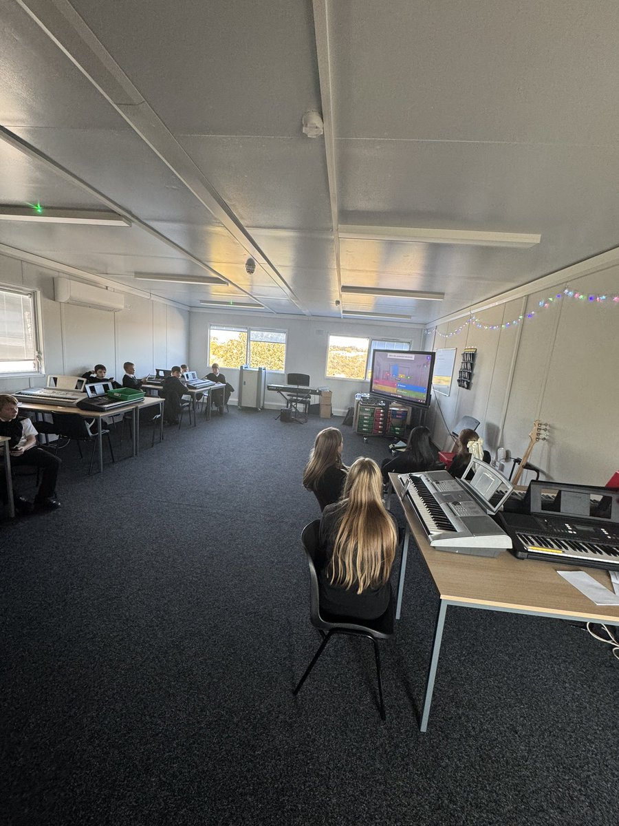 Mr_Strachan1's tweet photo. 1B enjoyed playing @Kahoot to test their knowledge of the woodwind family today! #digitalliteracy #digitallearning https://t.co/LhQTii7XNw
