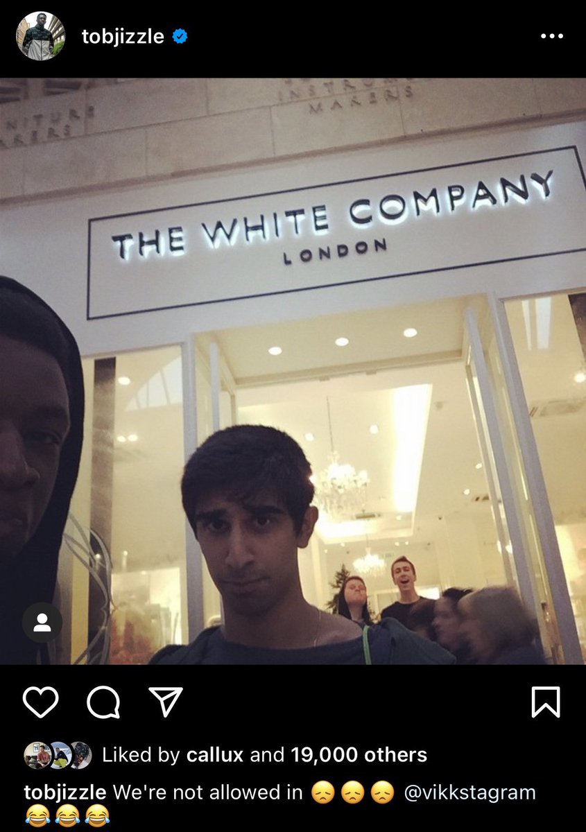 st9rdoll's tweet image. 😭😭😭