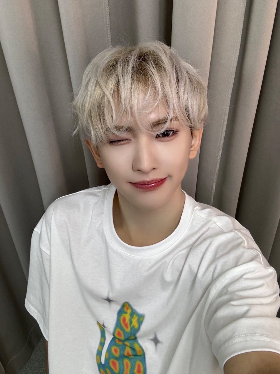 TPST_twt's tweet photo. [#LEW] 모두 즐거운 추석 연휴 보내고 있슴니까!?
즐추즐추💕 https://t.co/yOmbp67d5I