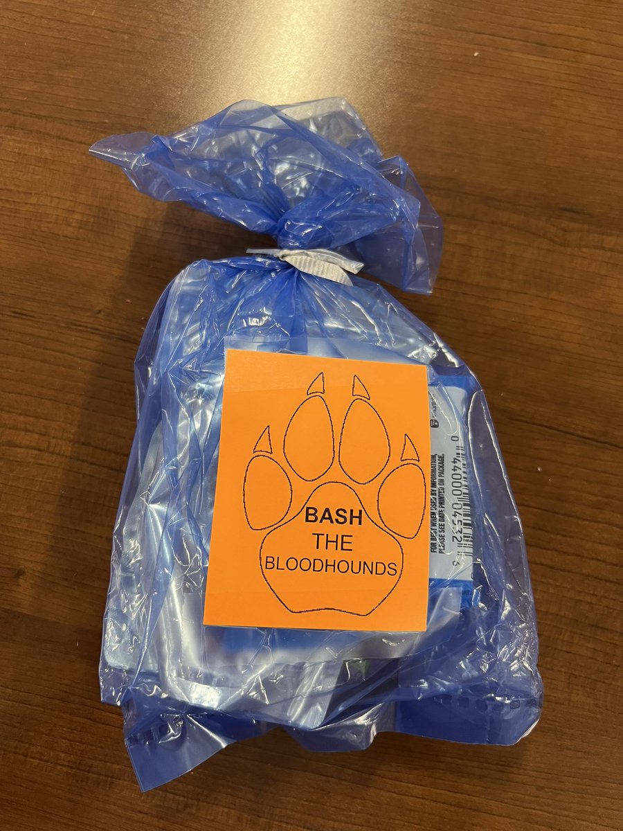 Carroll Football 🐅 (@theprogramctfb) on Twitter photo Huge shout out to Mrs. Quintero and the Spanish Club for providing us with pregame snacks last week! #TPND
<a href="/mycarrolltigers/">Mary Carroll High School</a> <a href="/Arredondo_CHS/">Robert M. Arredondo</a> Huge shout out to Mrs. Quintero and the Spanish Club for providing us with pregame snacks last week! #TPND
<a href="/mycarrolltigers/">Mary Carroll High School</a> <a href="/Arredondo_CHS/">Robert M. Arredondo</a>