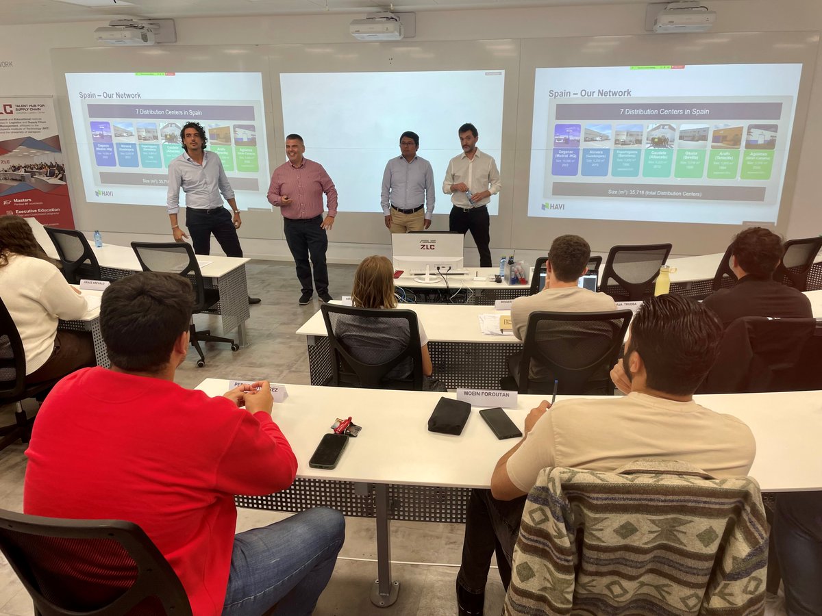 ZLCsupplychain's tweet photo. 👨‍🏫We were thrilled to host @HAVItweets visit to our campus. HAVI specializes in innovating, optimizing and managing supply chains for leading brands.🚚📈 
They presented two challenges on empties exchange management and route planning optimization. 🤝🎓 
#ZLC #academicpartners https://t.co/WlCHq9OGgV