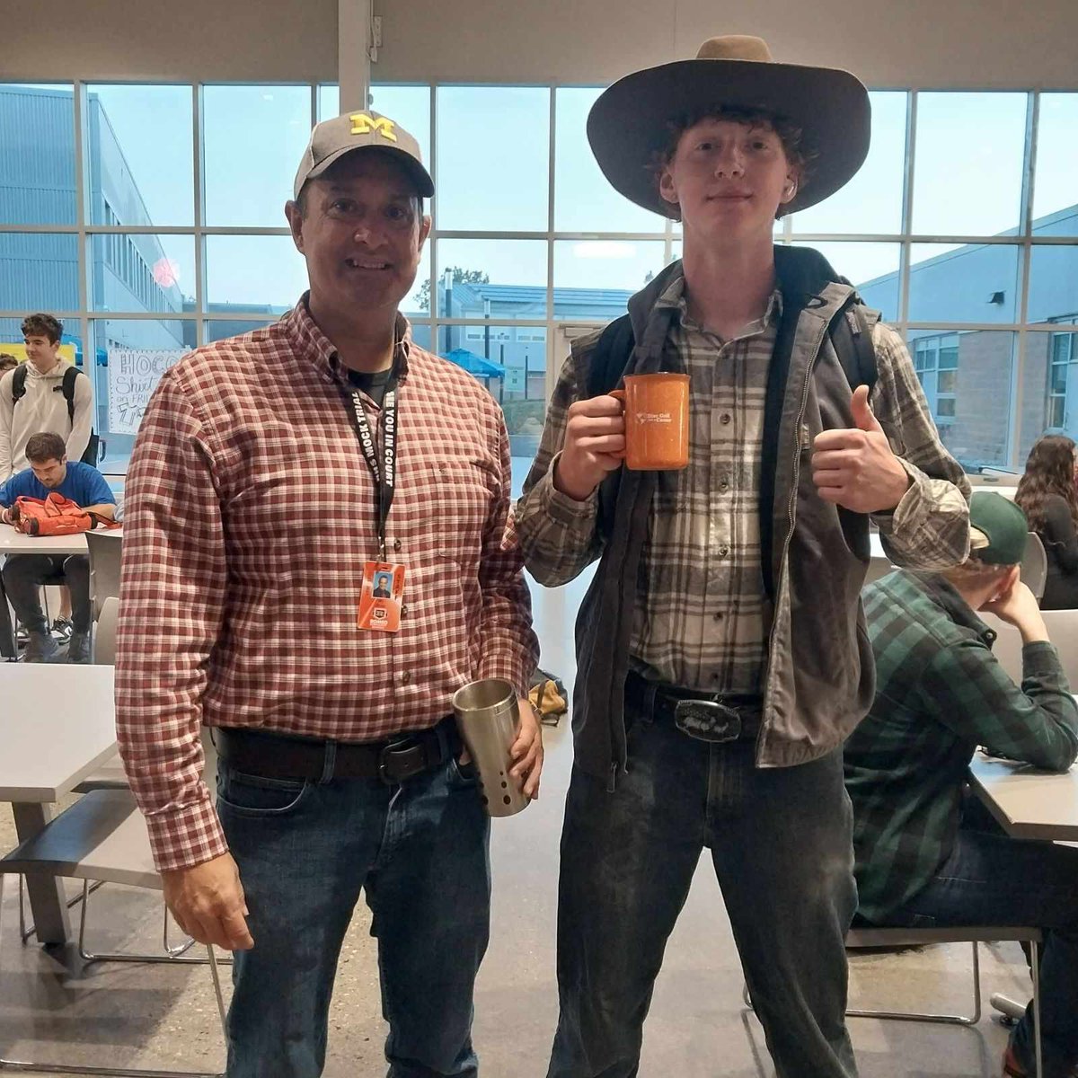 ROMEO HOMECOMING 2024 
SPIRIT DAY #3-FLANNEL/FARMING