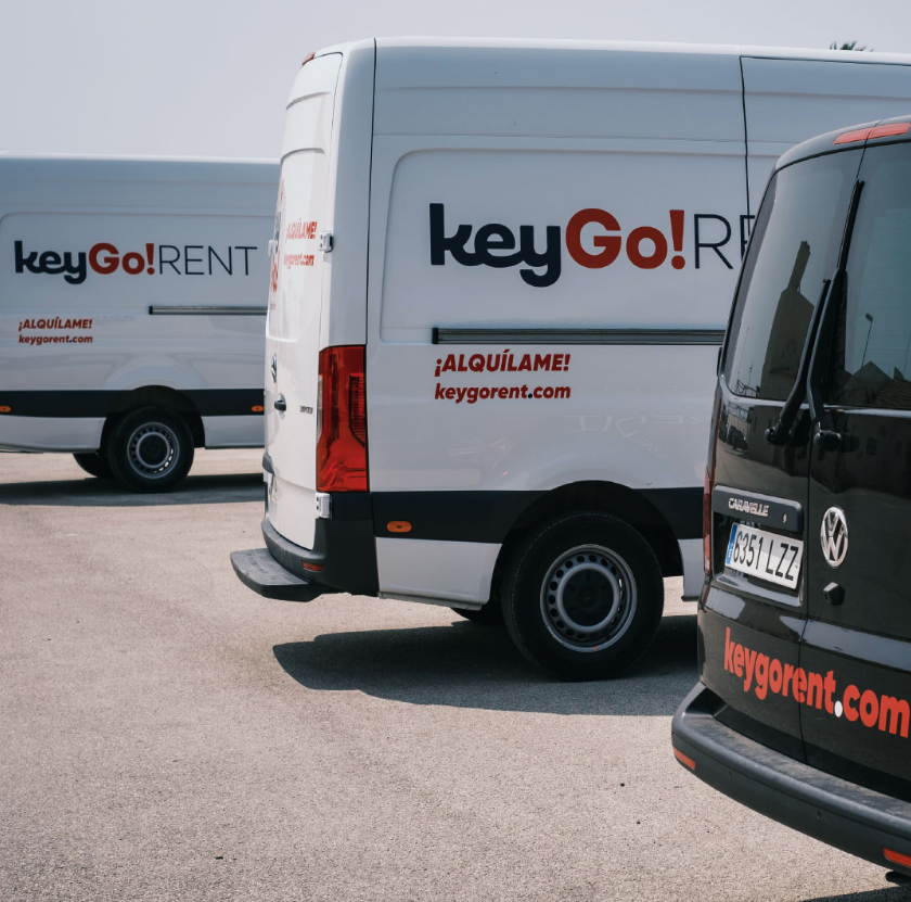 KeygoRent's tweet photo. ¡Viaja con comodidad y estilo! 🚐✨ Descubre nuestras furgonetas en KeyGo Rent y haz que tu viaje sea aún más especial.

¡Reserva la tuya hoy!

#rentingdecoches #rentacaralicante #alicanteairport #alicantegram #alicantecity #holidaymood #rentacar #keygorent #aeropuertoalicante https://t.co/6FFF7KjMov
