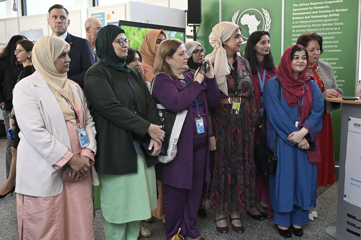rafaelmgrossi's tweet photo. Opened the @WiNglobal booth at #IAEAGC—#NuclearNeedsWomen, and the future of nuclear must be inclusive and diverse to thrive. Let’s keep breaking down barriers and championing diversity. If you're at the VIC, make sure to visit and see how they're driving change! https://t.co/J5eWjrj9FY