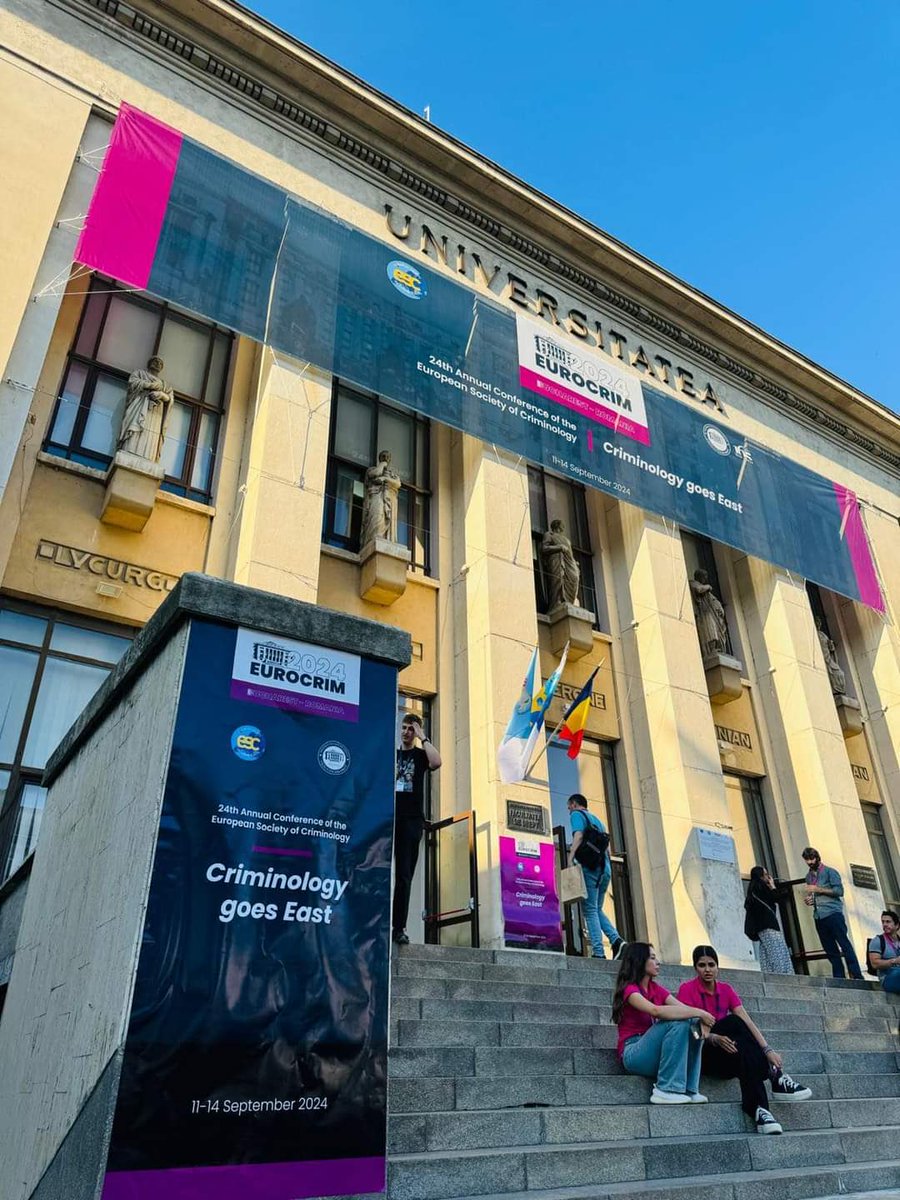 fcjcss's tweet image. Naši naučnici s @fcjcss #UnSa predstavili su najnovija istraživanja na @EurocrimEvents ! 🎓 Doc dr sc. Kobajica Mišanović o radu okolišnih inspekcija i maloljetničkom prestupništvu, a dr sc. @MirzaBuljubasix o jugonostalgiji i percepcijama ICTY-a. 💡