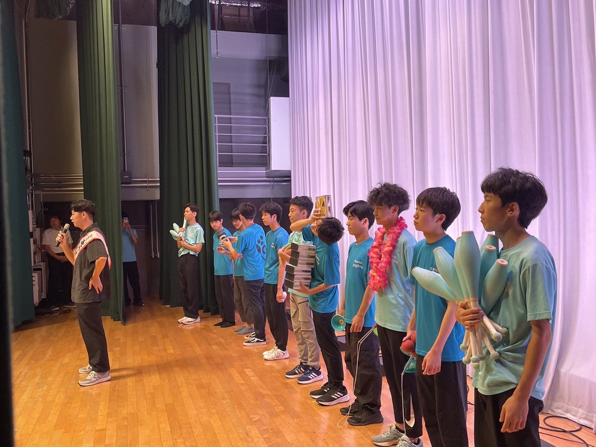 jugg_A's tweet photo. 2日間に及ぶ文化祭が終了しました。
足元が悪い中、ご来場してくださった皆様、本当にありがとうございます！
皆様のお陰で今年もAsano The Bestを獲得することが出来て、これで5年連続の受賞となりました！
今後ともJuggling Art Asanoを宜しくお願いします。 https://t.co/I284ZOs2b8