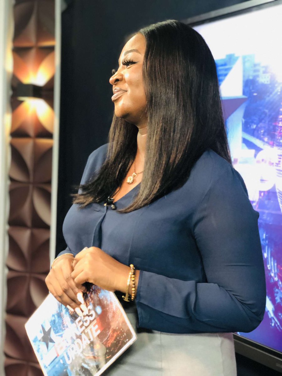 Yairah_'s tweet photo. Tired woman with the smiles🙈🥰 https://t.co/8sniqzKdrZ