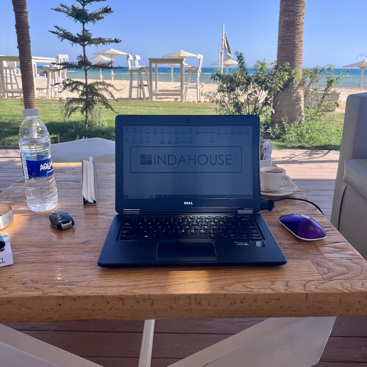 Ash_Baraka's tweet photo. work view… https://t.co/M0An1M35nq