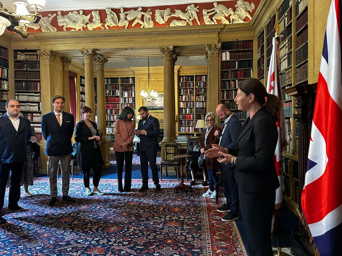 Delightful event to host as British Airways reopens direct flights between London and Tbilisi from next Spring🇬🇧🇬🇪 
Our objective now is to triple the number of visitors and tourists to Georgia and support more trade and economic links✈️