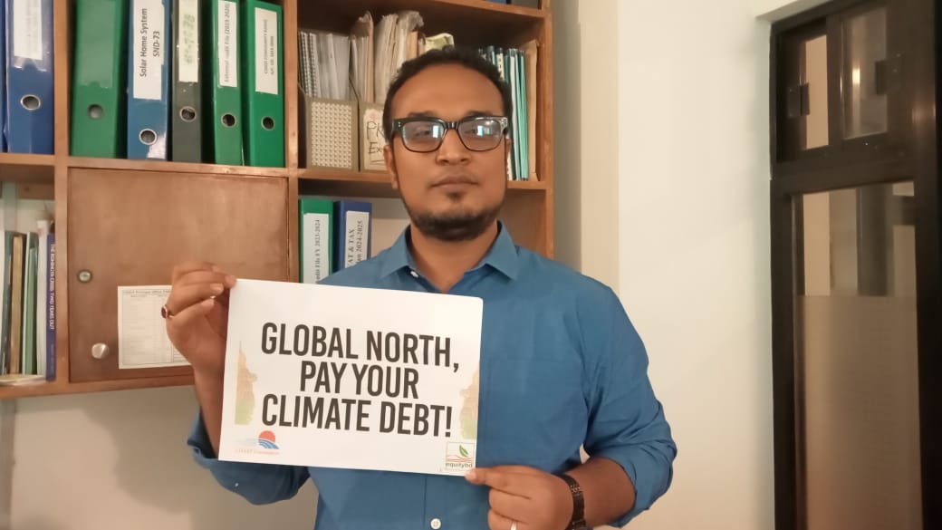 ImpactOfb's tweet photo. The global North owes trillions as part of its climate debt to the global South. They must stop avoiding their responsibilities and provide climate finance to the global South. #ClimateReparations #PayUp https://t.co/kMFBM4d7bu
