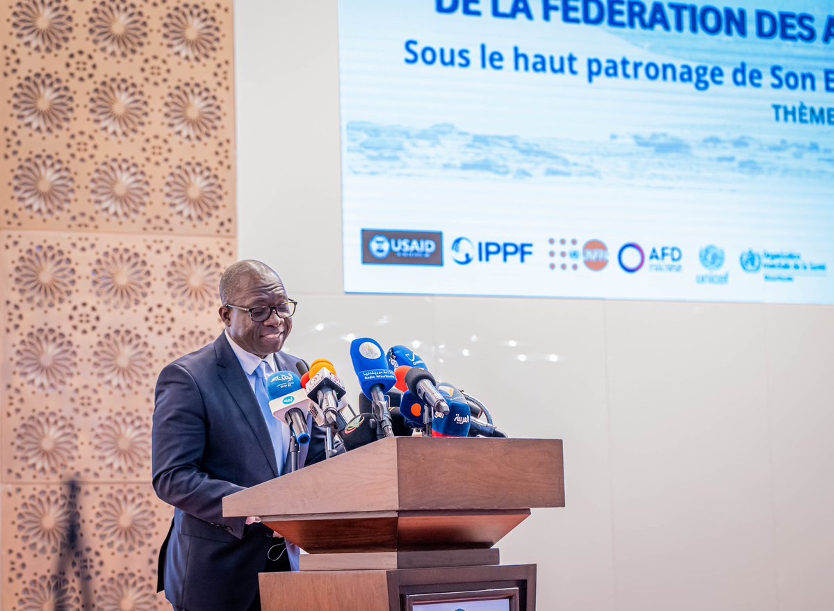 UNFPA_WCARO's tweet photo. Les Sage-femmes de 16 pays d’Afrique francophones sont en conclave à #Nouakchott. La conférence s’est ouverte sous la présidence de la Première Dame de la #Mauritanie, Dr Mariem Mint Mohamed Fadel Ould Dah et en présence du Directeur régional de #UNFPA, Dr @SennenHounton https://t.co/FuNPAq0Knk
