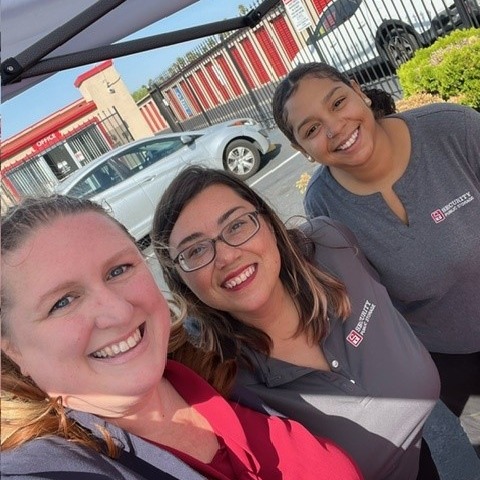 SPStorage's tweet image. What an incredible time we had at the SPS Sacramento-Stockton Mixer! 🎉 Thank you to everyone who joined us—it was amazing connecting with such a great group of people.
#SecurityPublicStorage #Sacramento