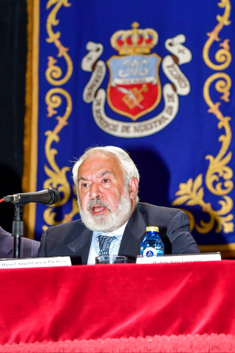 🔙 Recuerdos del sábado 7 de septiembre

👏 Enhorabuena al pregonero y a todos los premiados y los reconocimientos de ese día 

⌛ Seguimos contando los días....VIVA LA VIRGEN DE GRACIA 

📸 <a href="/foto/">foto mat</a>.quesada

#RomeriaSanLorenzo2024
#VirgenDeGracia 
#HermandadDeRomeros