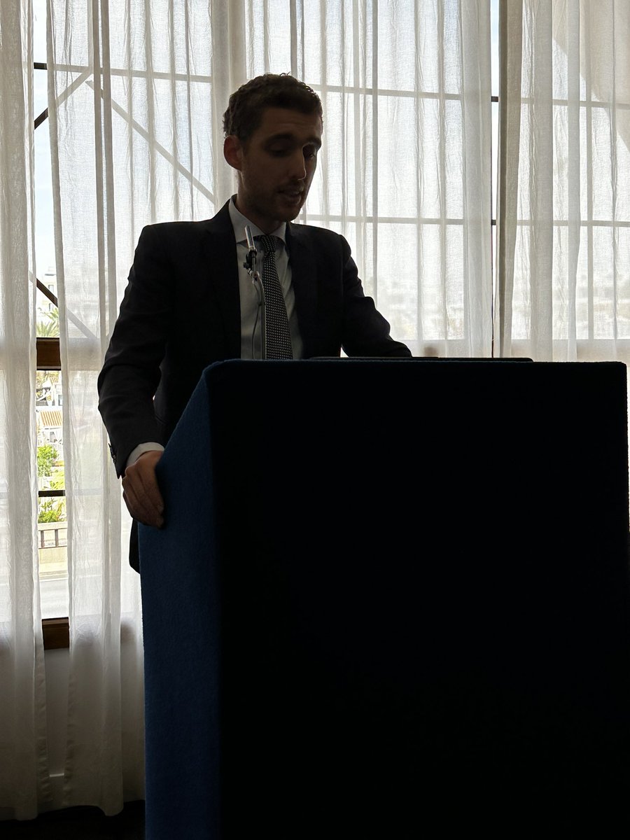 GreggNelsonERAS's tweet image. Pro vs Con #ERAS debates 🥊 with @BonaldoGiulio and @Pan_Teresa_MD #carbload #TAPblock #drains @ErasSociety @pedroramirezMD