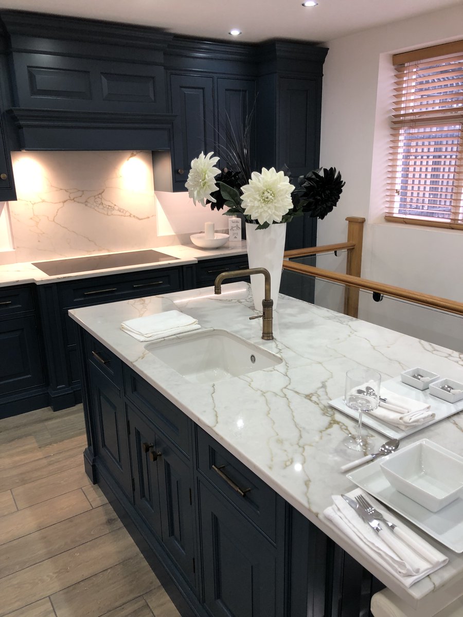 Arrange a consultation at our Knutsford town centre showroom and design studio and take a closer look at the kitchen styles we have on display, including our newest, Victorian design-inspired kitchen range.
#kitchendesigners #Cheshire #Knutsford #bespokekitchendesign