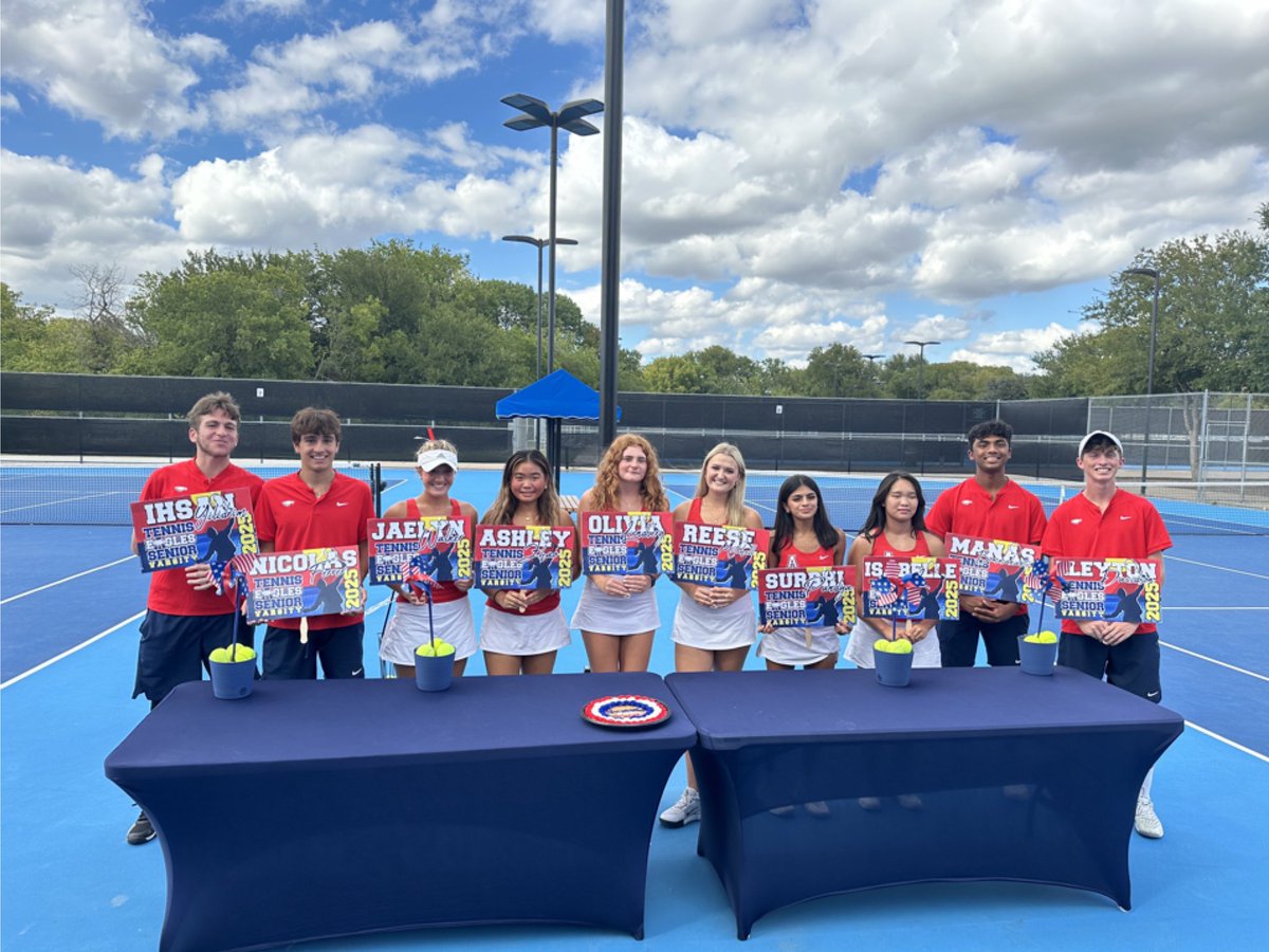 Senior night vs Prosper, Eagles WIN &amp; move to 6-0 in district play.  Thanks to our booster club for a special evening 
Final Score: 🅰️🆙
ALLEN 16 
Prosper 3